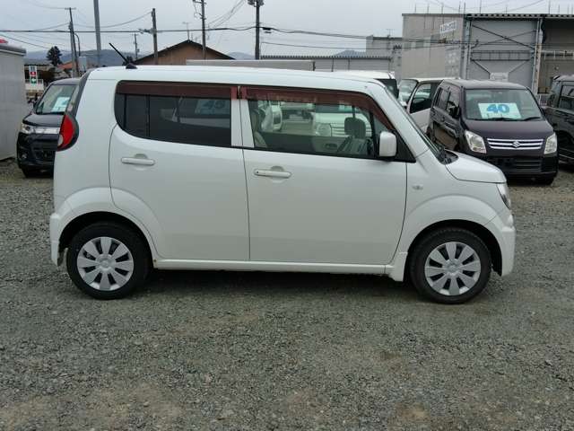 2011 Suzuki MR Wagon – thumbnail 4