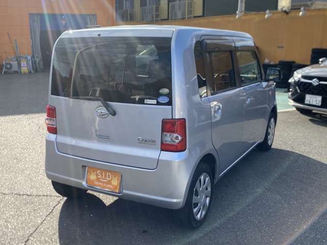 2011 Daihatsu Move Conte – thumbnail 4