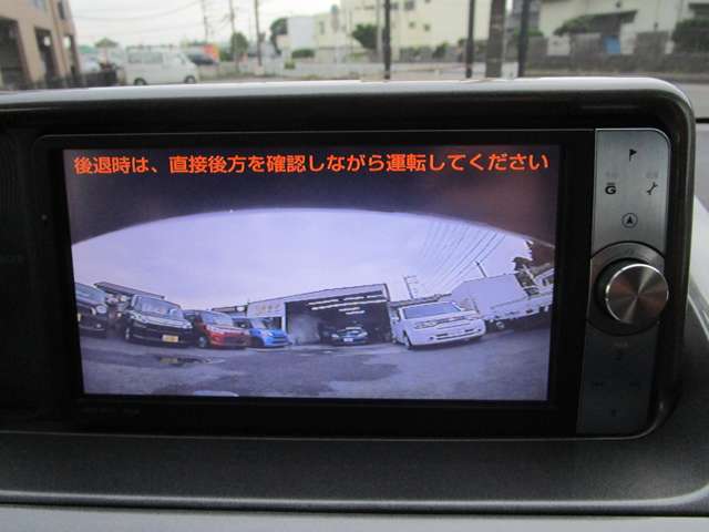 2008 Toyota iQ – thumbnail 3