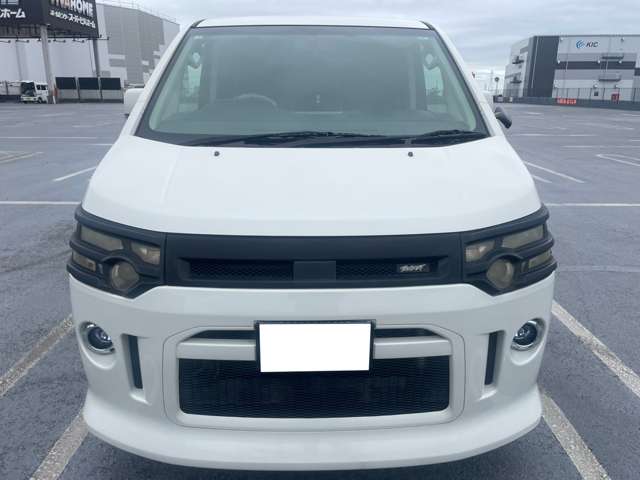 2008 Mitsubishi Delica D:5 – thumbnail 2