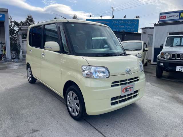 2011 Daihatsu Tanto – thumbnail 3
