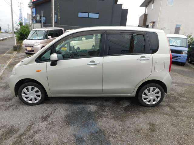 2011 Daihatsu Move – thumbnail 4