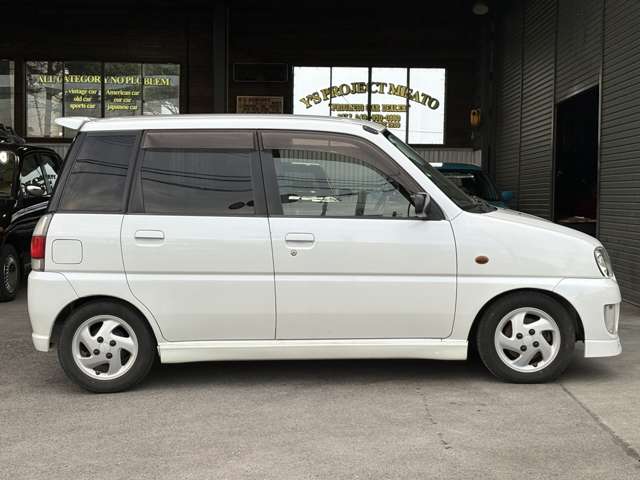 2001 Subaru Pleo – thumbnail 3