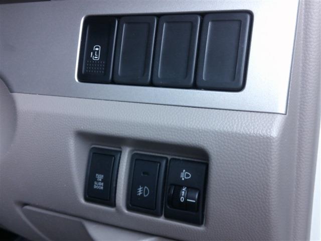 2011 Suzuki Every Wagon – thumbnail 3