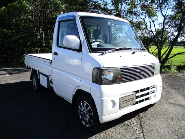 2004 Mitsubishi Minicab Truck