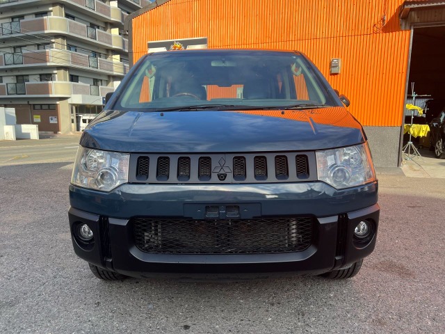 2009 Mitsubishi Delica D:5
