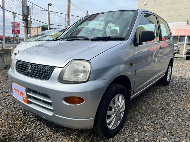 2010 Mitsubishi Minica