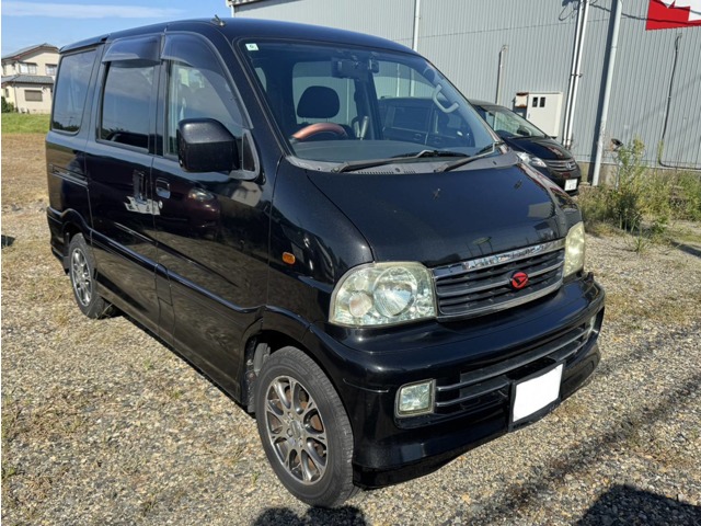 2004 Daihatsu Atrai 7