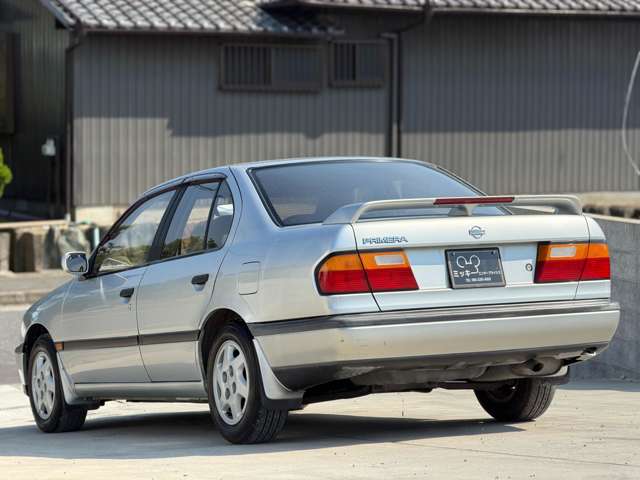 1994 Nissan Primera – thumbnail 3