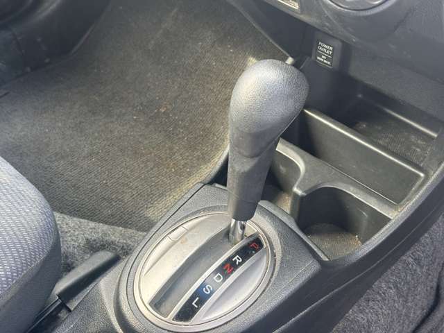 2011 Honda Fit – thumbnail 3