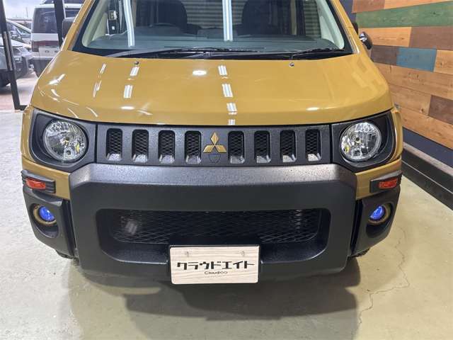 2011 Mitsubishi Delica D:5 – thumbnail 3
