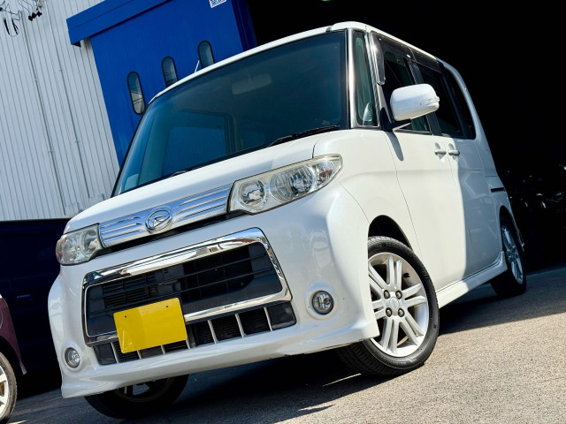 2011 Daihatsu Tanto