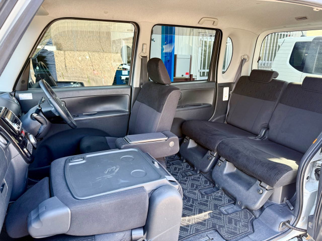 2011 Daihatsu Tanto – thumbnail 3