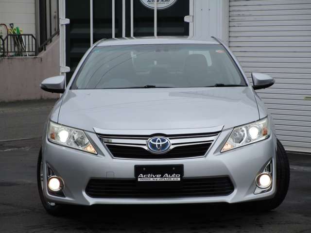 2011 Toyota Camry Hybrid – thumbnail 4