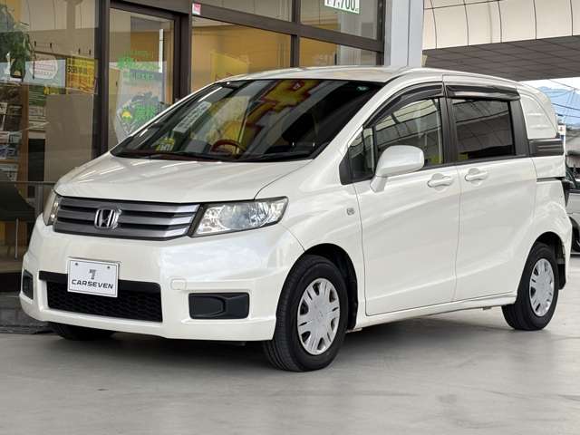 2011 Honda Freed Spike – thumbnail 4