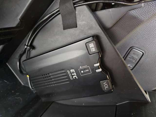 2011 Suzuki Alto Lapin – thumbnail 4