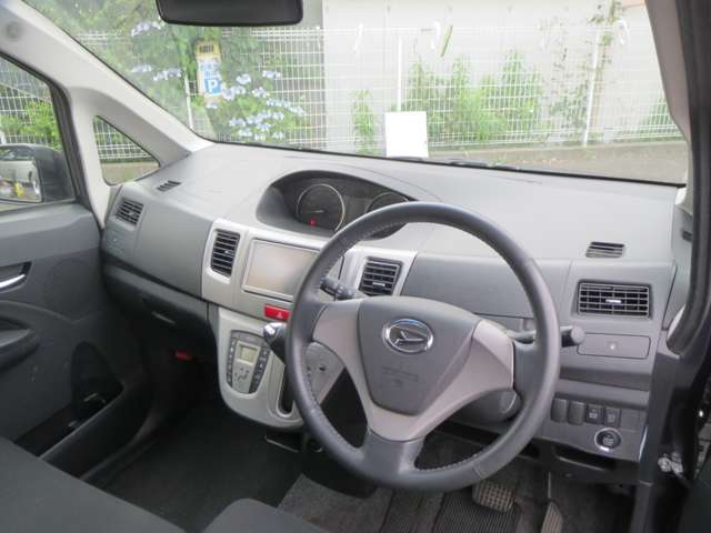 2011 Daihatsu Move – thumbnail 3