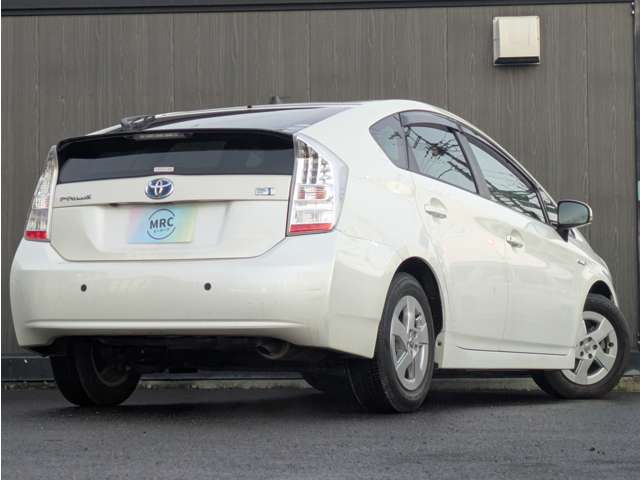 2009 Toyota Prius – thumbnail 2