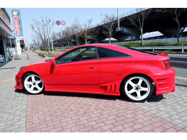 2004 Toyota Celica – thumbnail 4