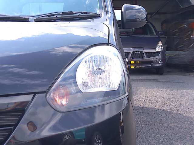 2011 Daihatsu Mira e:S – thumbnail 6