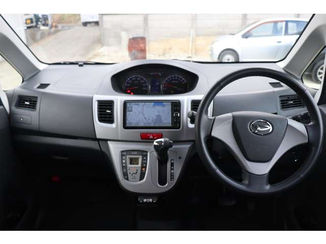2011 Daihatsu Move – thumbnail 6