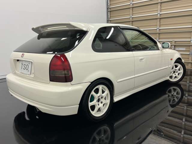 2000 Honda Civic Type R – thumbnail 2