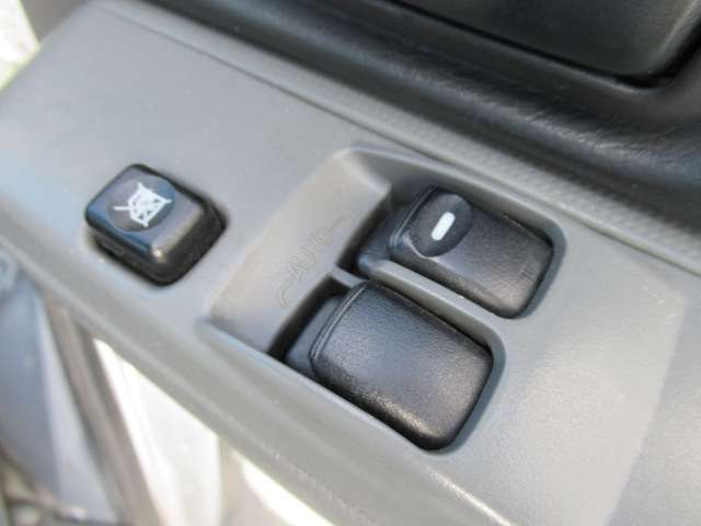 2010 Mitsubishi Minicab Van – thumbnail 12