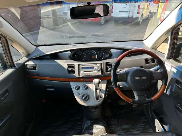 2009 Daihatsu Move – thumbnail 2
