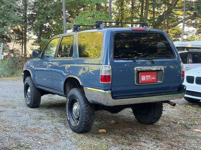 2000 Toyota Hilux Surf – thumbnail 8