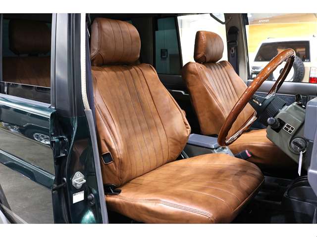 2003 Toyota Land Cruiser 70 – thumbnail 4