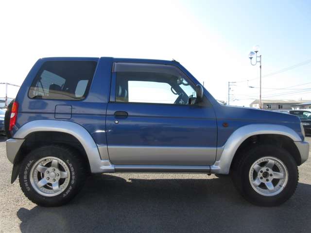 1998 Mitsubishi Pajero Mini – thumbnail 2