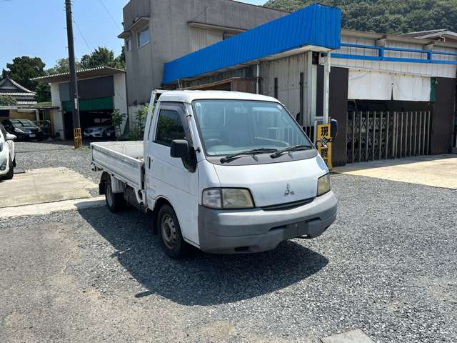 2002 Mitsubishi Delica Truck – thumbnail 2