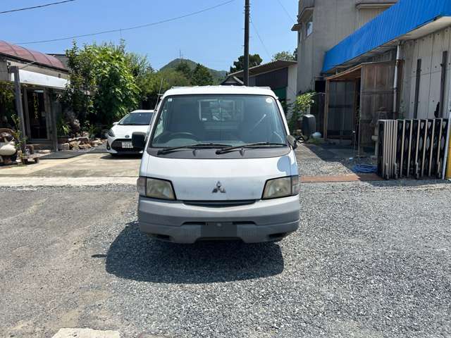 2002 Mitsubishi Delica Truck – thumbnail 3