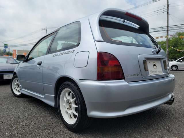 1997 Toyota Starlet – thumbnail 4