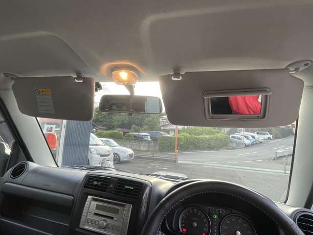 2011 Suzuki Jimny – thumbnail 3