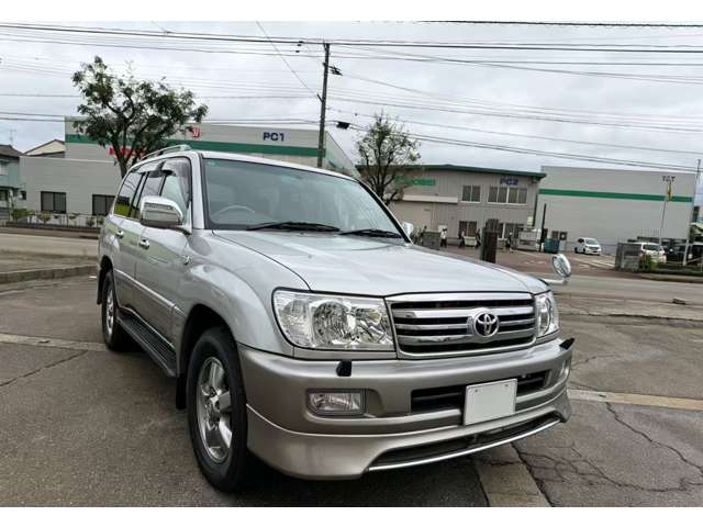 2006 Toyota Land Cruiser 100 – thumbnail 2