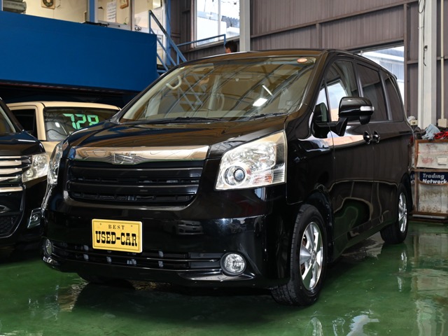 2008 Toyota Noah