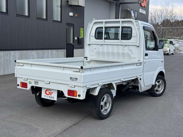 2011 Suzuki Carry – thumbnail 2
