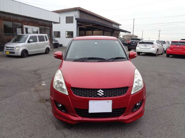2011 Suzuki Swift – thumbnail 2