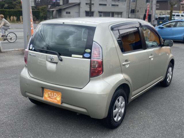 2009 Toyota Passo – thumbnail 4