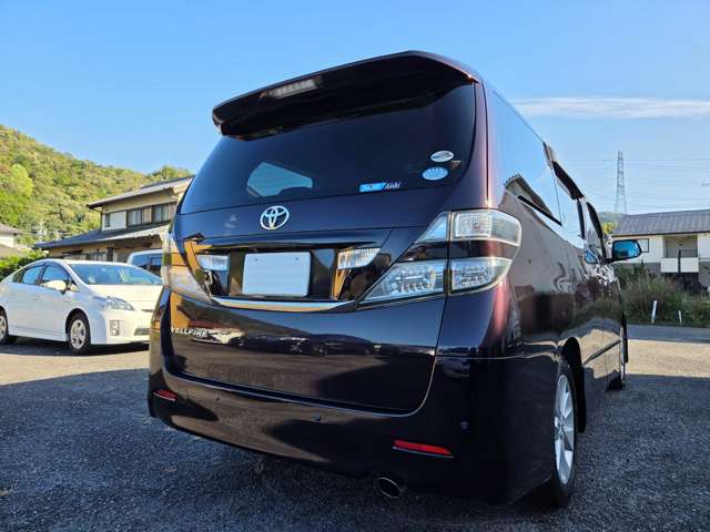2009 Toyota Vellfire – thumbnail 3