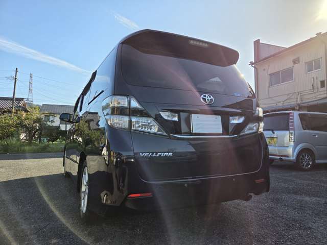 2009 Toyota Vellfire – thumbnail 4
