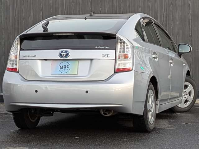 2009 Toyota Prius – thumbnail 2