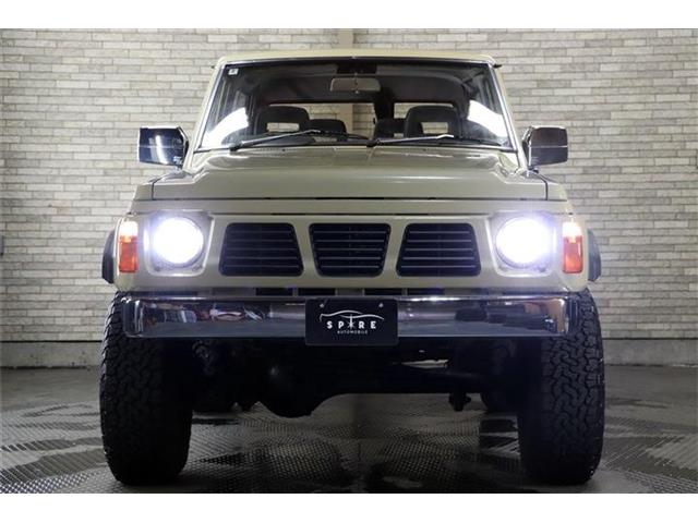 1991 Nissan Safari – thumbnail 4