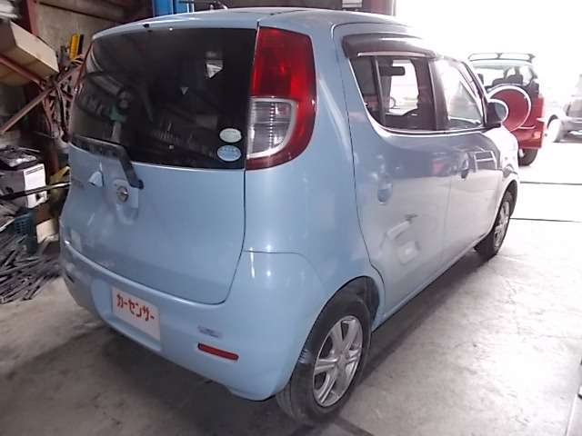 2010 Nissan Moco – thumbnail 4