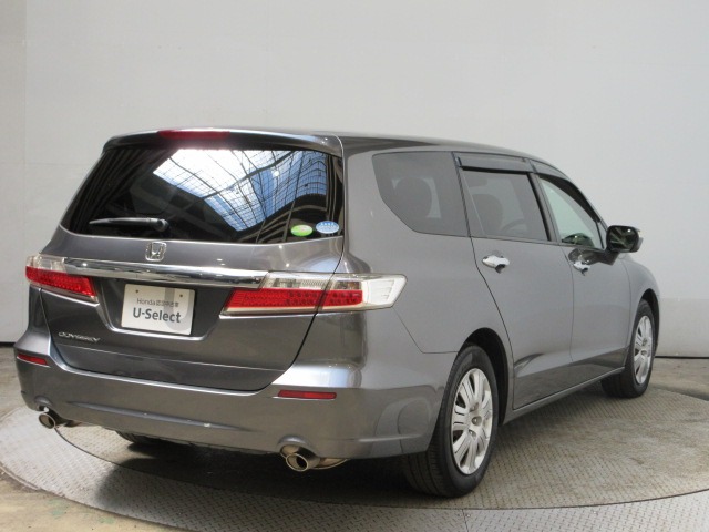 2011 Honda Odyssey – thumbnail 4