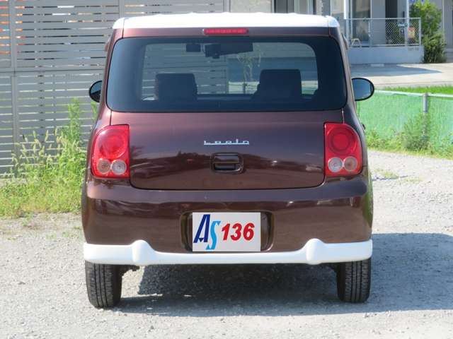 2011 Suzuki Alto Lapin – thumbnail 3