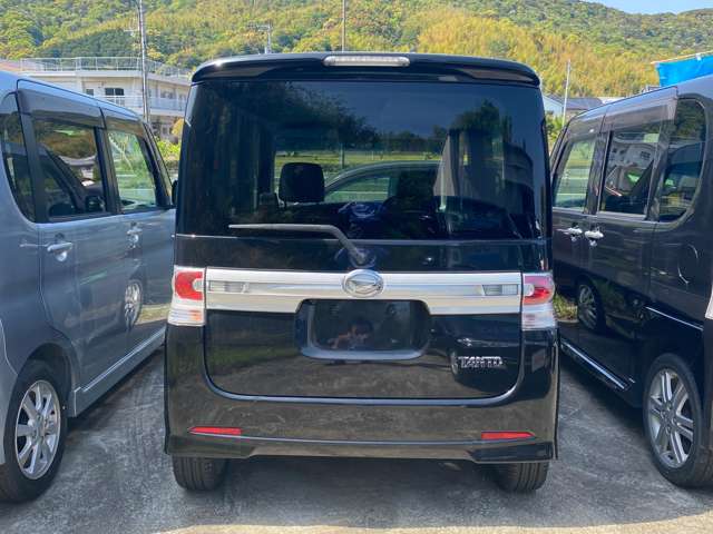 2011 Daihatsu Tanto – thumbnail 2