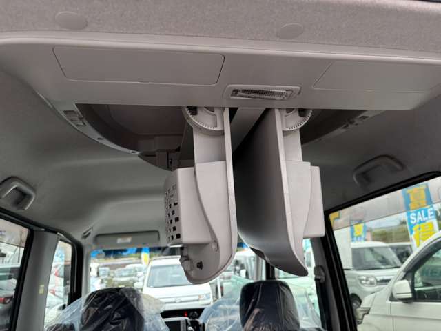 2011 Daihatsu Tanto – thumbnail 4
