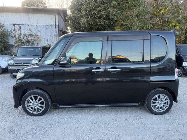2011 Daihatsu Tanto – thumbnail 4